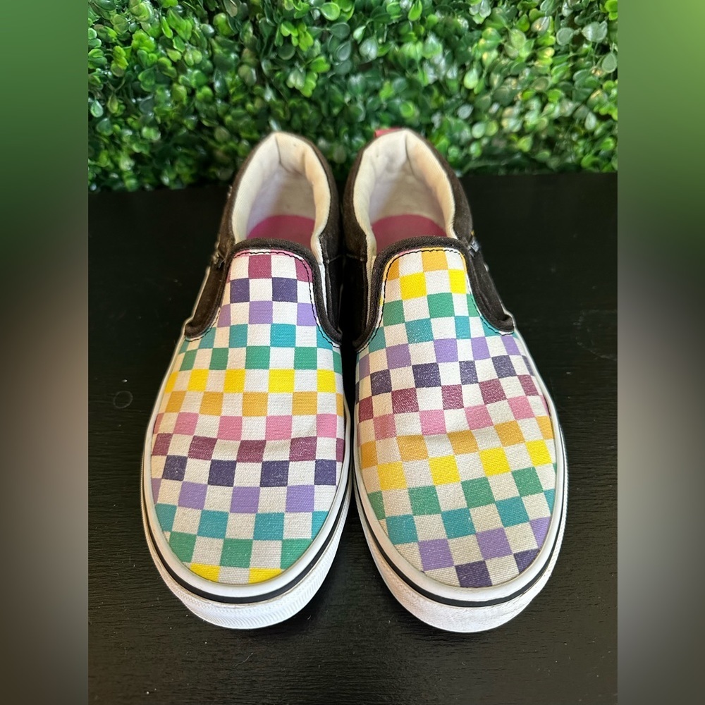 Missy Classic Slip On Rainbow Checkered Vans Sz 3 - Picture 7 of 9